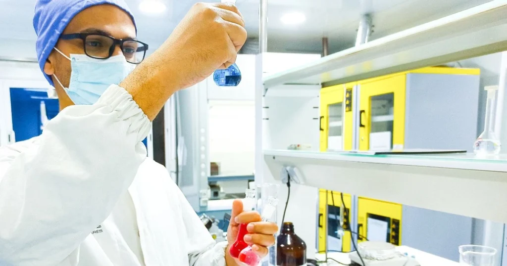 Quality Control in Pharmaceutical Industry 3 Quality Control in Pharmaceutical Industry
